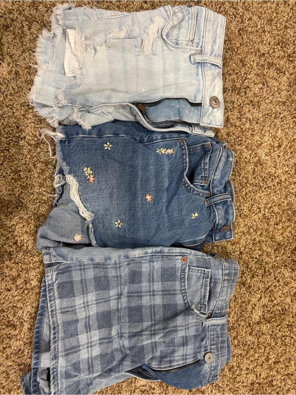 LOT OF 3 AMERICAN EAGLE JEAN SHORTS